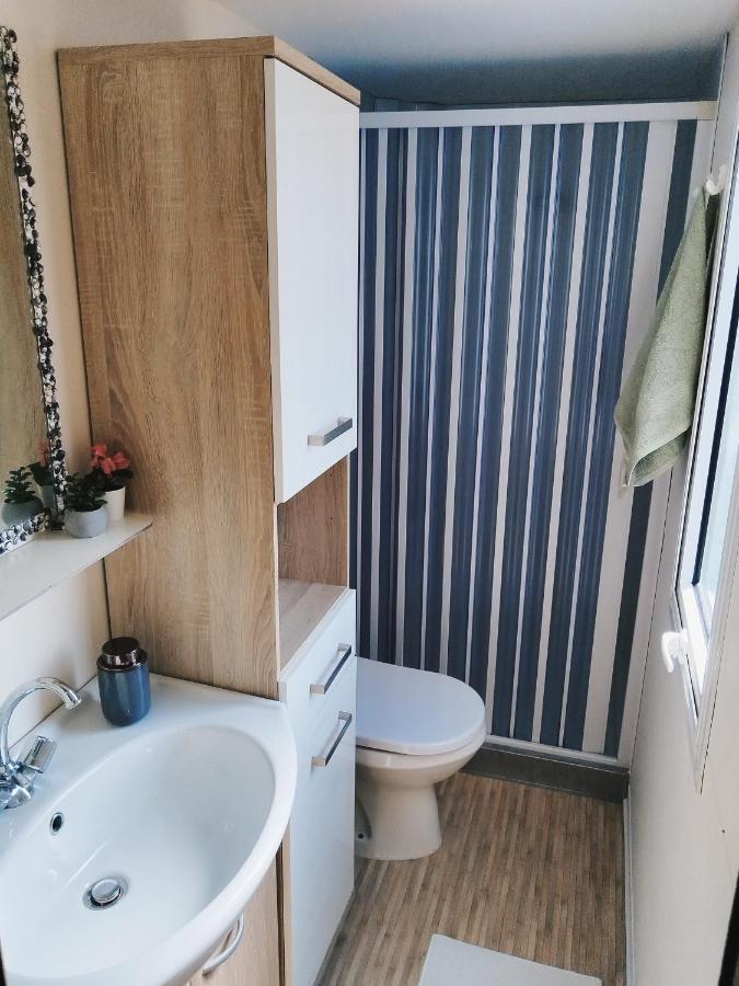 Mobile Home Relax เคลโนวีซา ภายนอก รูปภาพ