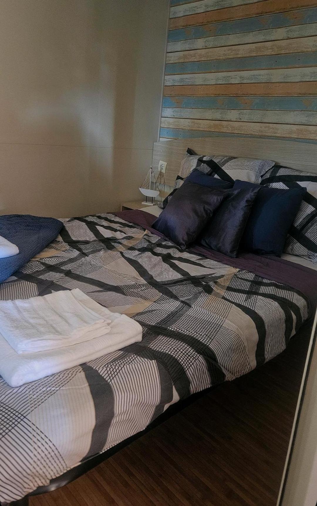 Mobile Home Relax เคลโนวีซา ภายนอก รูปภาพ